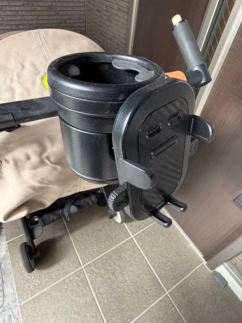 サイベックス　リベル　B型　ベビーカー　バギー　コンパクト　たためる　持ち運び