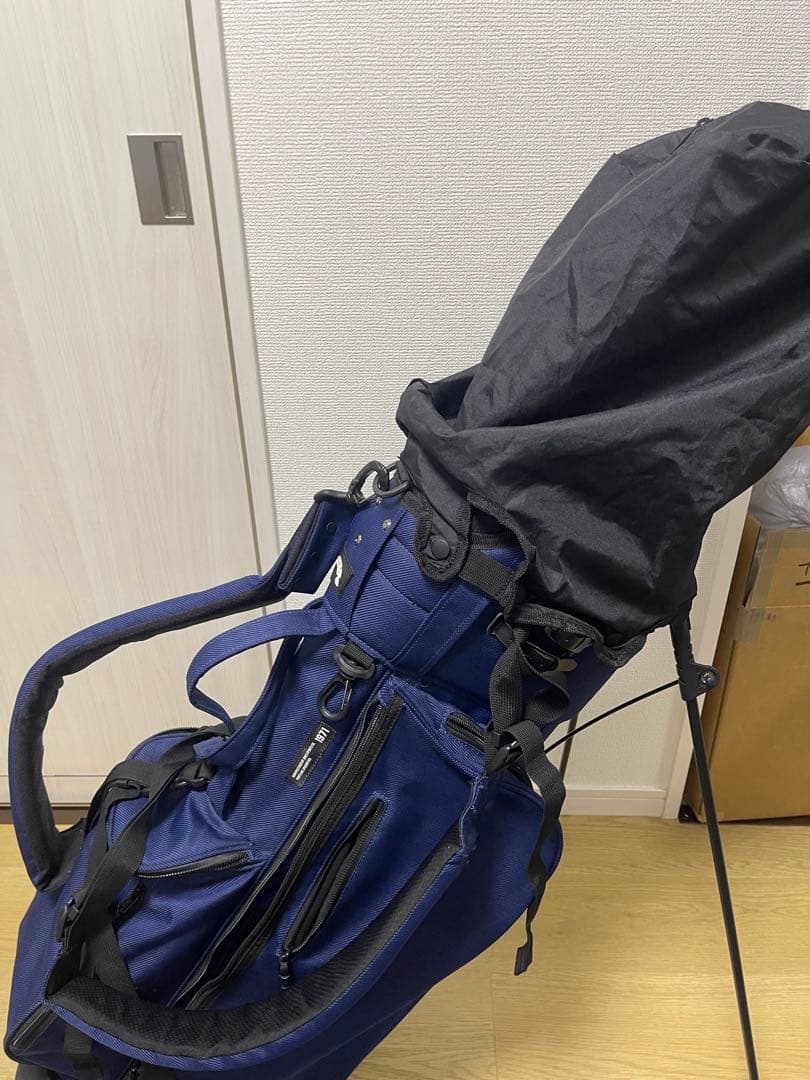 【最終価格】JONES ネイビー キャディバッグ カバー付き