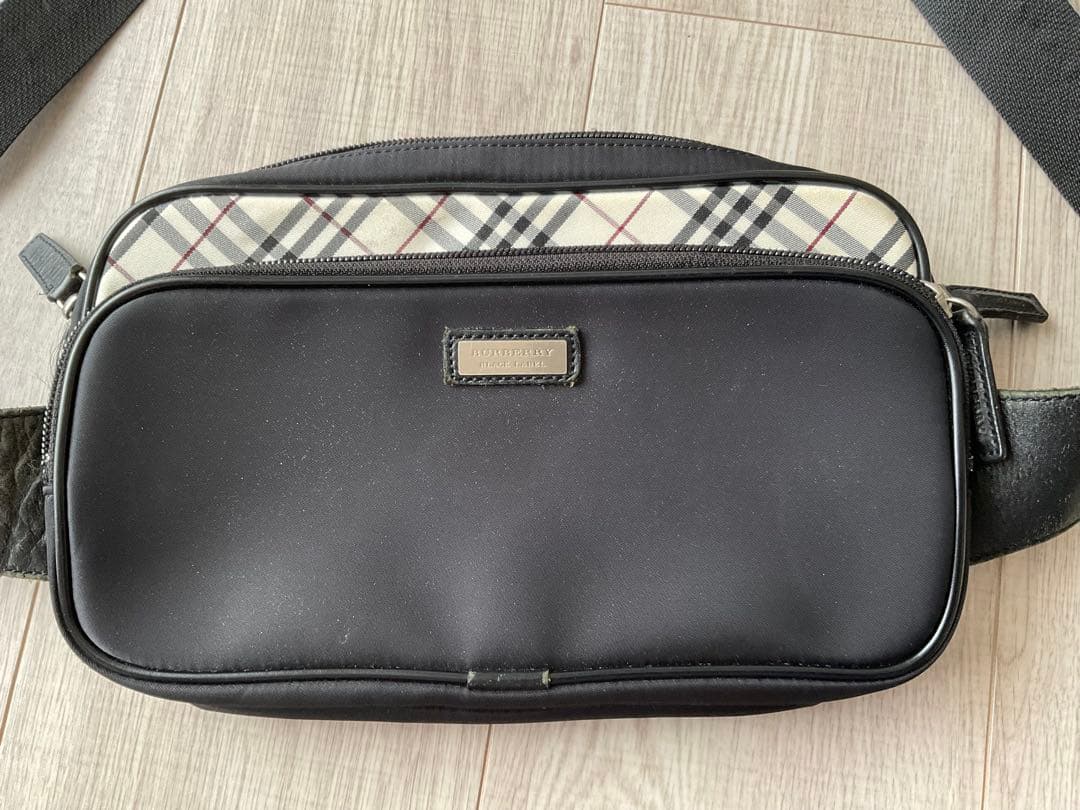 Burberry Black Label ボディバッグ