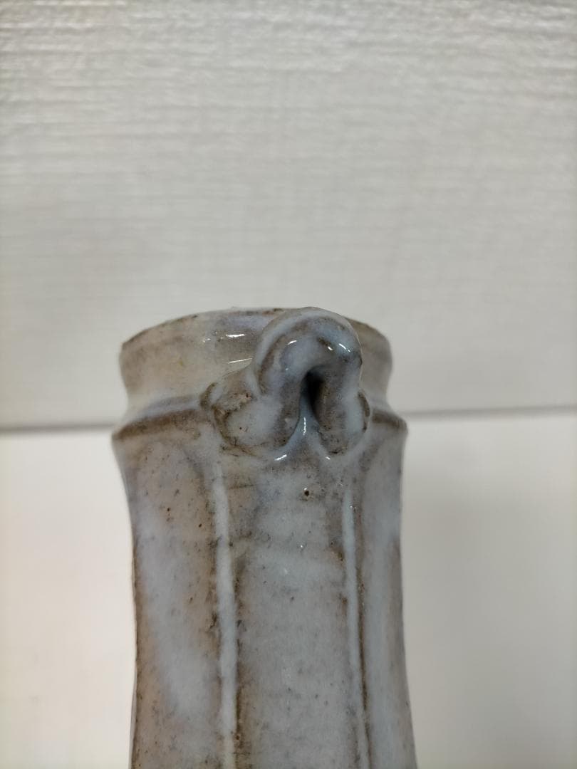 萩焼 作家物 花器　大和敏男　 花入 粉引　青灰色　共箱付き　251217-3Y