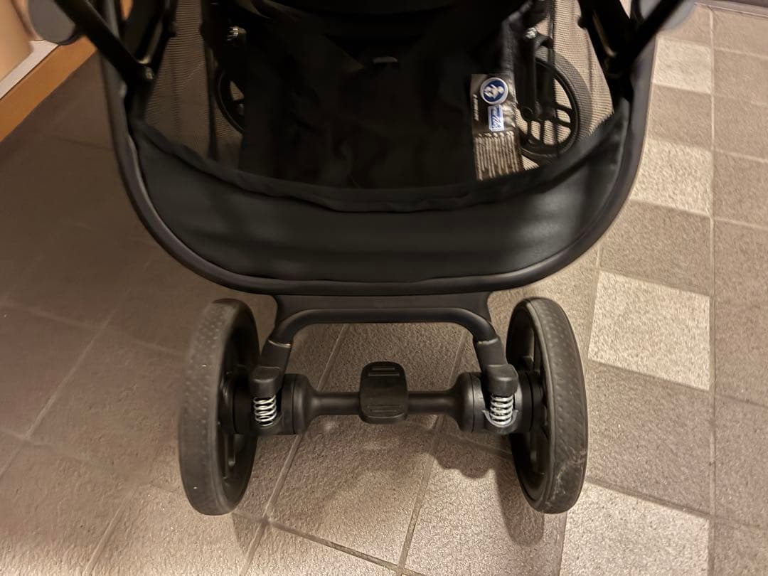マキシコシ ベビーカー レオナ2 AB型 ブラック