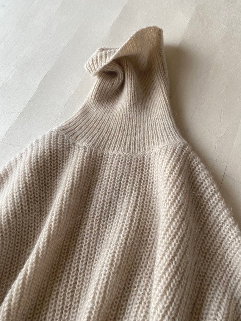 未使用◼️ニコルソンアンドニコルソン ワイド身幅ウールタートルニット