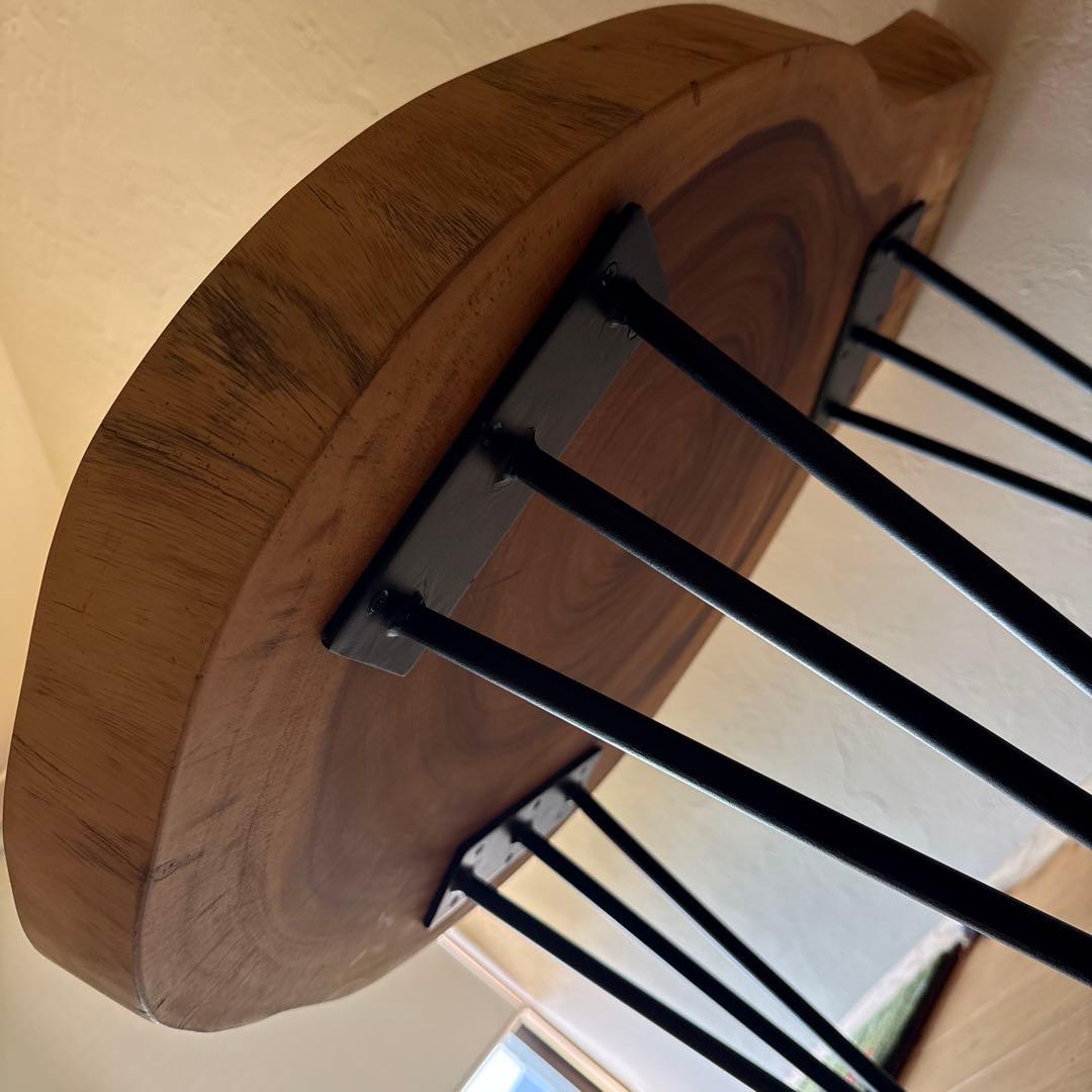 一枚板 アカシア 切り株型コーヒーテーブル アイアン脚付き