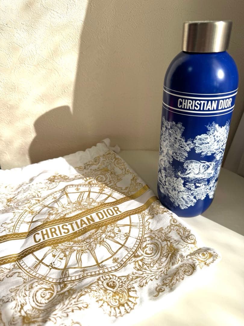 【新品・未使用】CHRISTIAN DIOR 水筒(袋付き)
