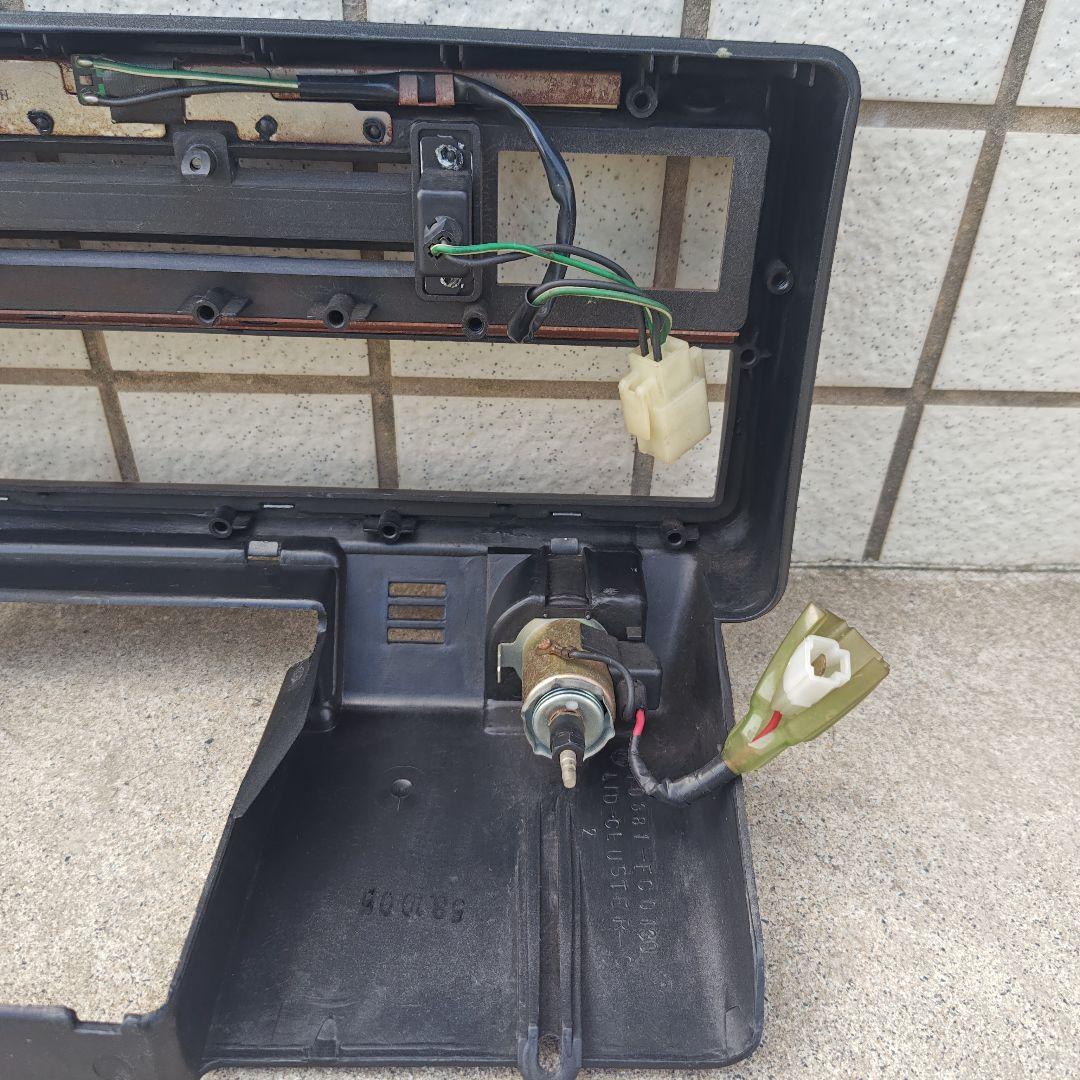 R30スカイライン エアコンパネル