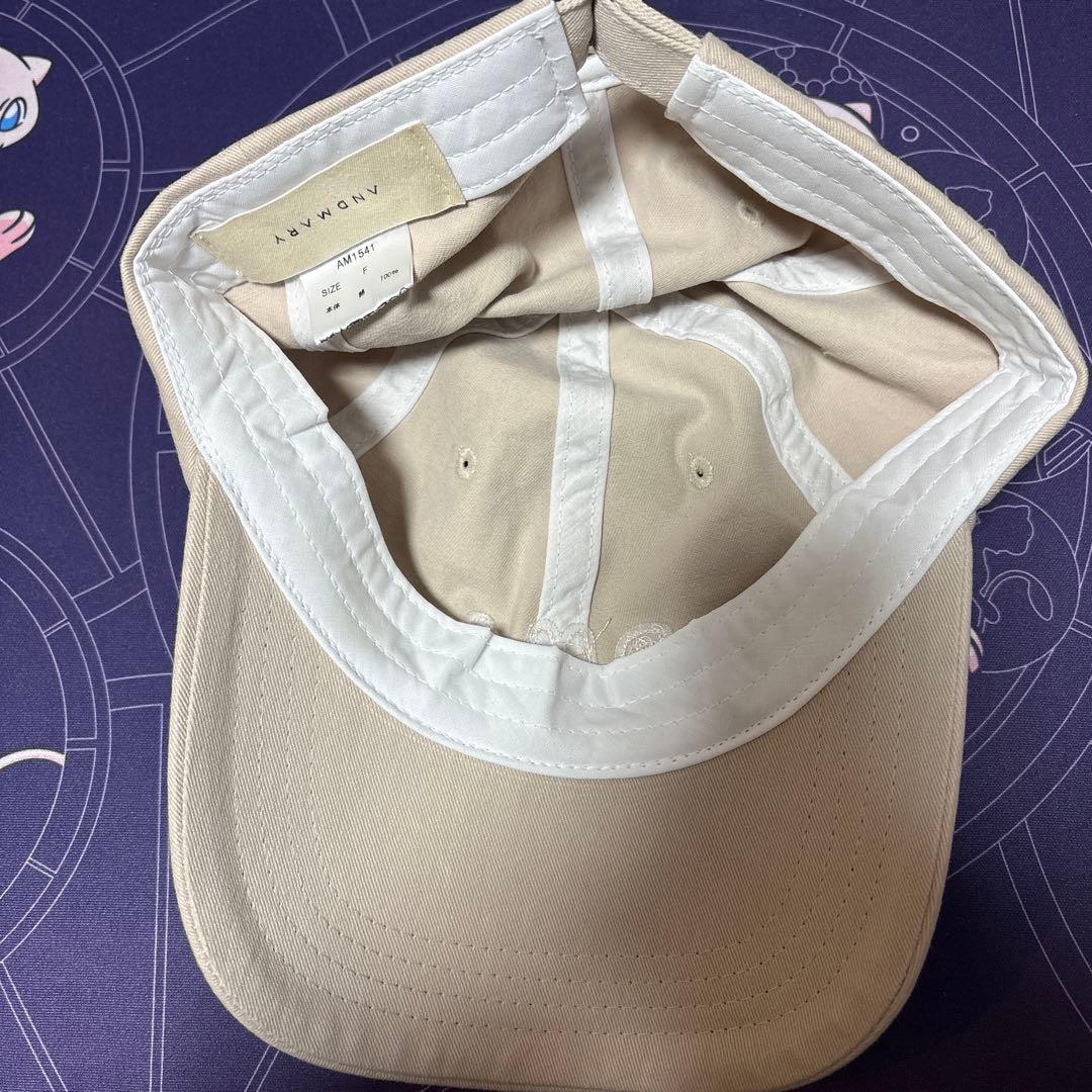Mary logo cap beige andmary アンドマリー