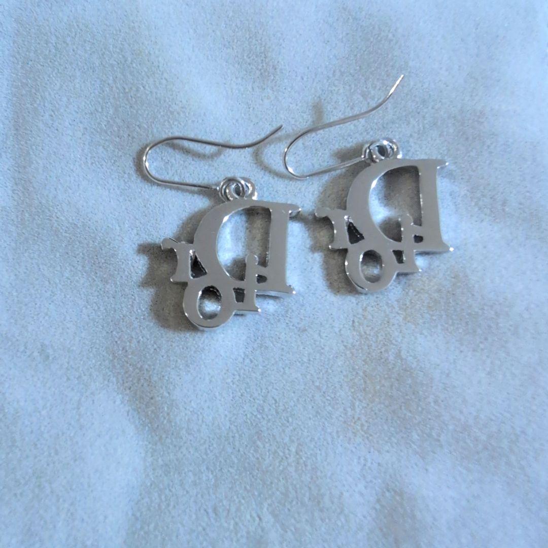 クリスチャンディオール　 ピアス ロゴ ラインストーン ピンク シルバー