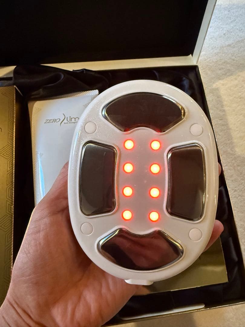 ゼロスリムホームケア痩身機器※専用ボディジェル未開封品1本＋残量半分１本付