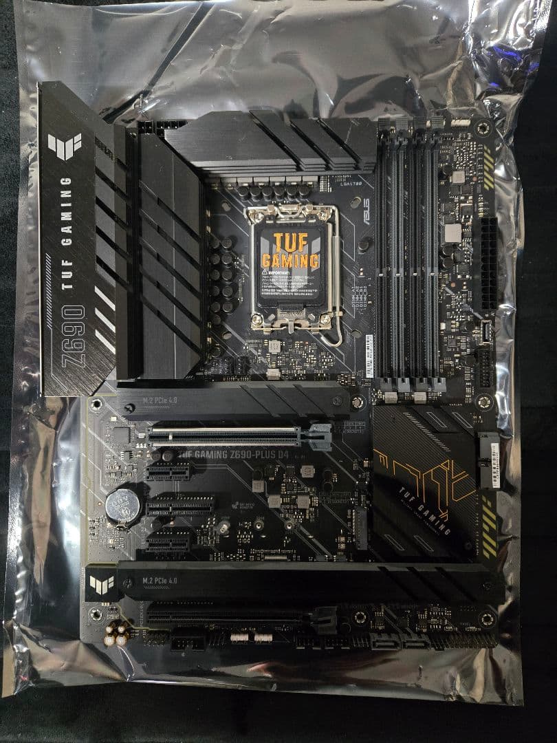 ASUS TUF Gaming Z690-PLUS D4 マザーボード