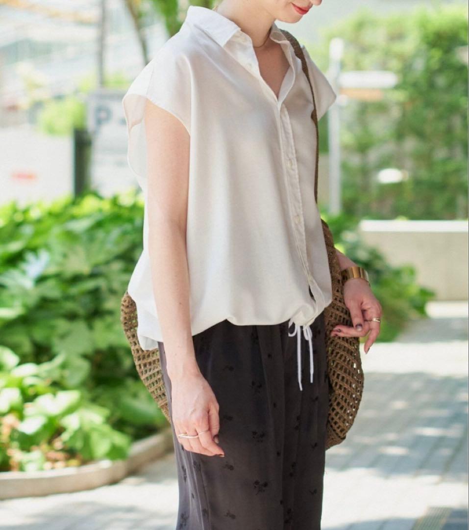 ⭐︎Spick and Span⭐︎ソフトブロードフレンチヘムギャザーシャツ　白