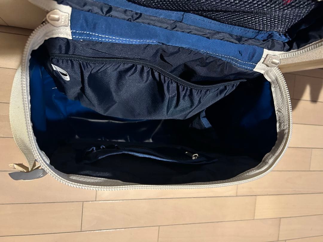 新品未使用　ノースフェイス　ヒューズボックス21L（キッズ）　リュック