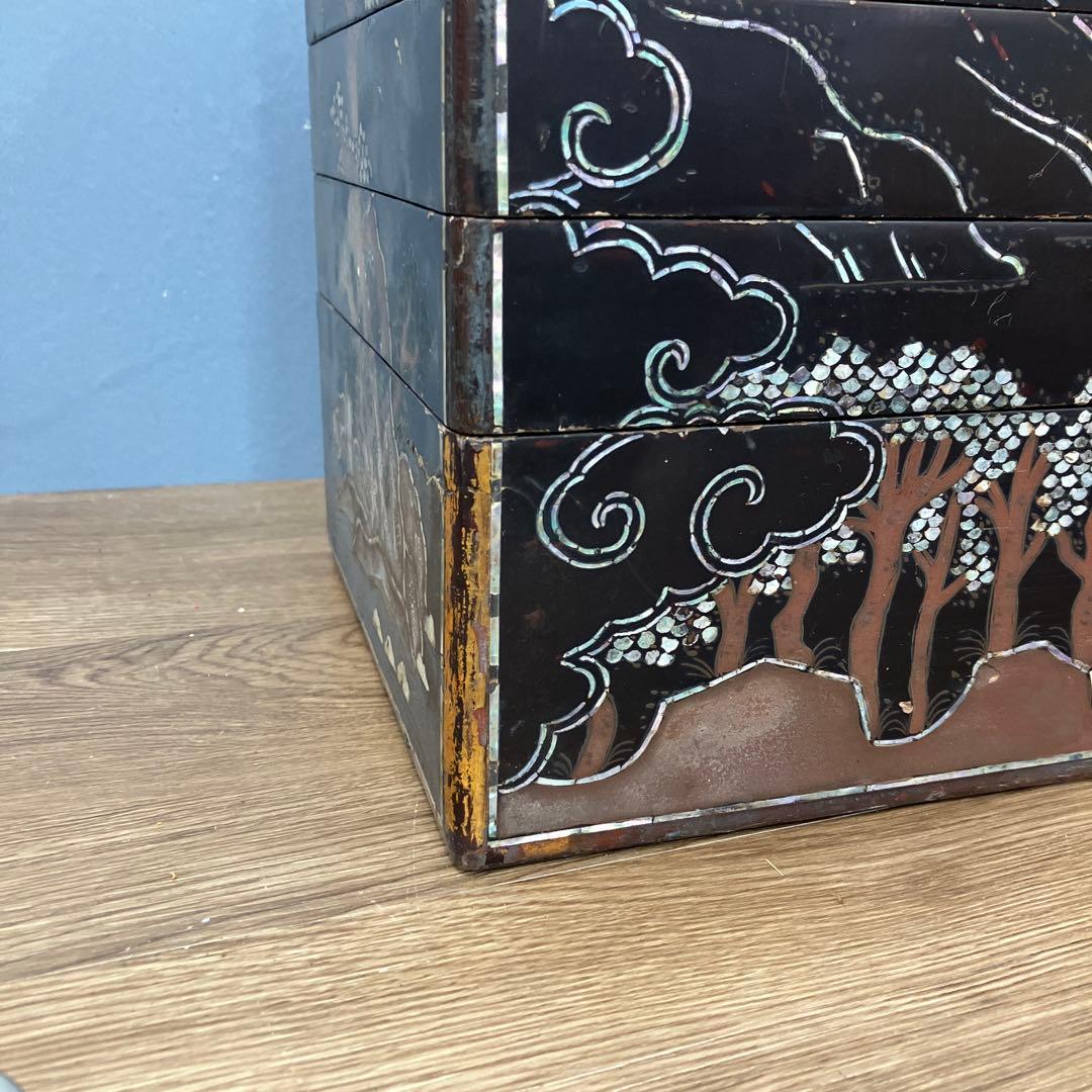 E-3 骨董 アンティーク 螺鈿細工 漆塗 五段重箱 風景人物図 天然木 時代物