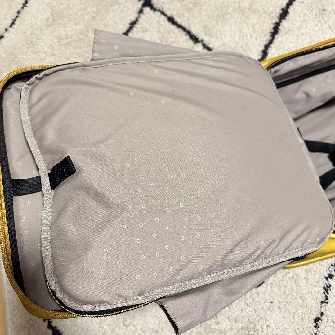 LOJEL CUBO スーツケース　機内持ち込みサイズ　37L