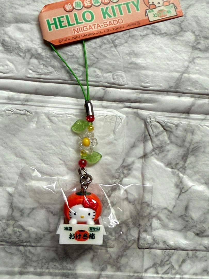 ご当地ストラップ　ハローキティ　銀座カンカン娘　岩手　福島　新潟　その他