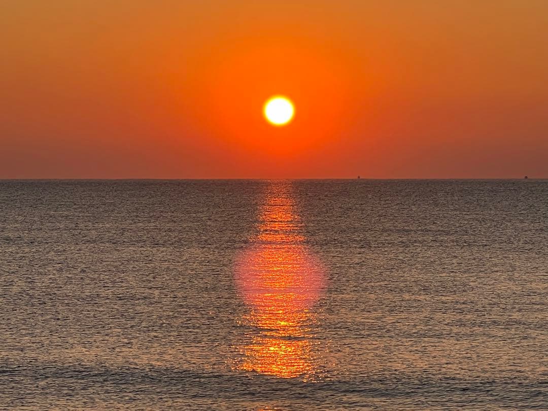 ⑮神聖幾何学フラーレン★特大10mm62倍❣️アメジスト★カード付