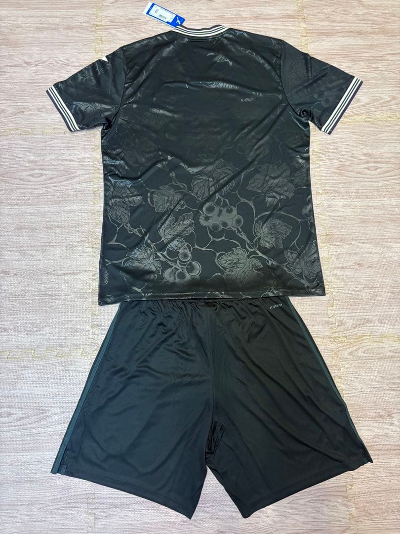 ユベントス 25/26 スポンサー入り 3rd ユニフォーム Adidas