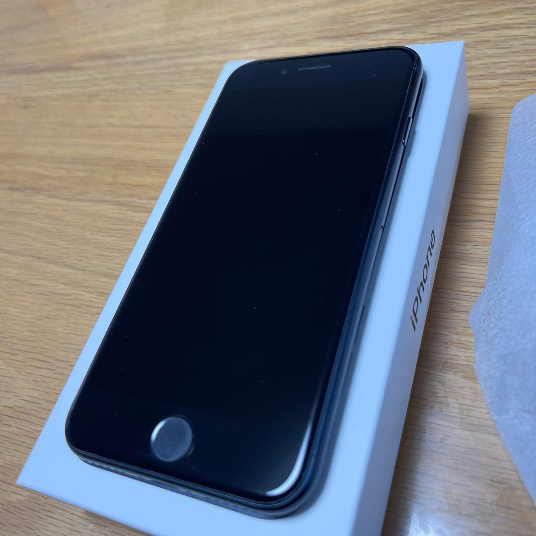 超美品 iPhone SE (第3世代) ミッドナイト 64GB