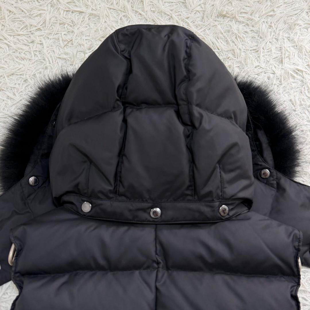 16984✨バーバリーロンドン フォックスファー ノバチェック ダウンベスト 黒