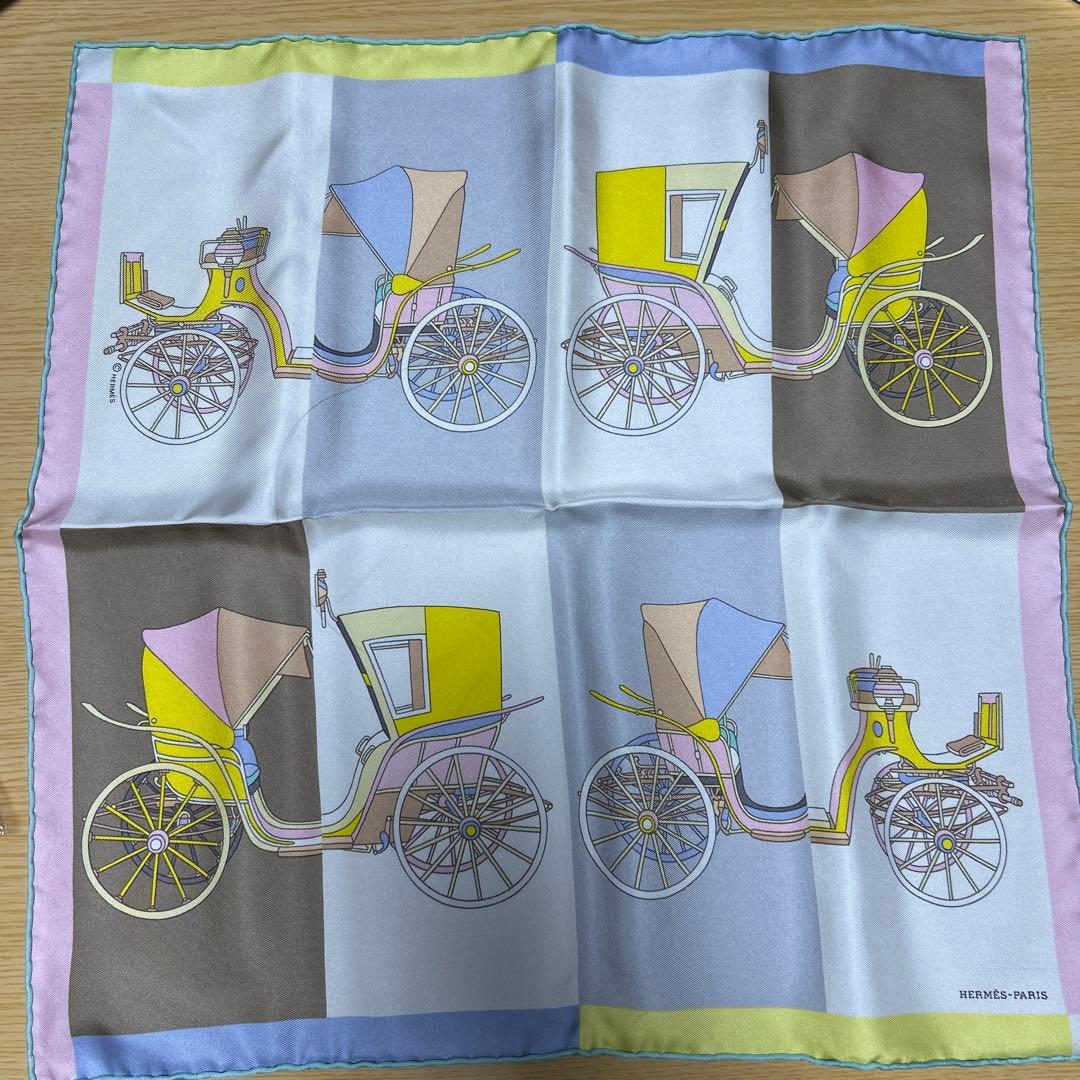 HERMES シルクスカーフ 馬車デザイン