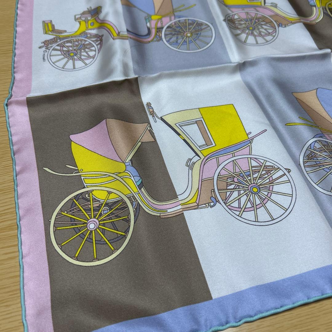 HERMES シルクスカーフ 馬車デザイン