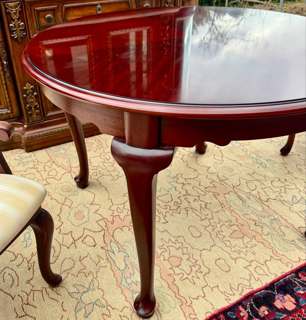 IDC大塚家具 クイーンアン様式 マホガニーダイニングテーブル