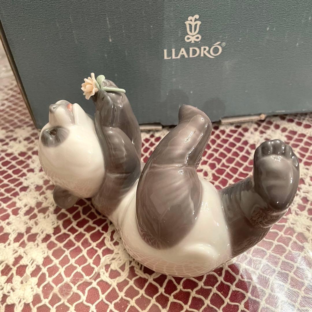 新品　未使用　リヤドロ　パンダ　陶器人形　置物　スペイン製　ビンテージ　花