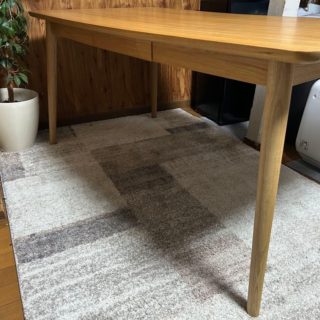 都内23区送料無料❗️ ダイニングテーブル　ダイニングチェア　３点セット✨