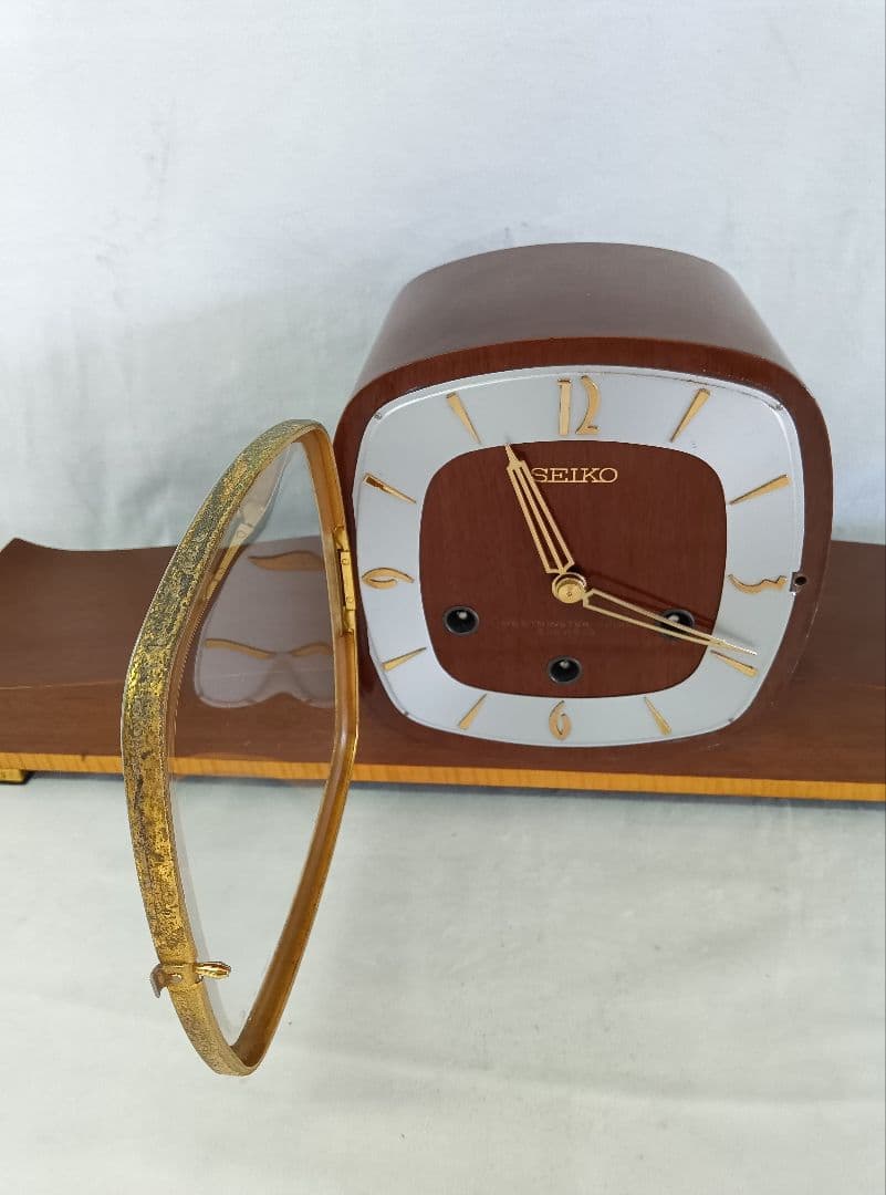 SEIKO セイコー　ゼンマイ式置時計　アンティーク 昭和レトロ　ボンボン時計