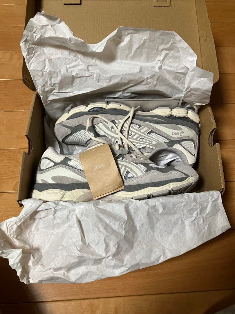 新品未使用 GEL-NYC CREAM/OYSTER GREY 28cm