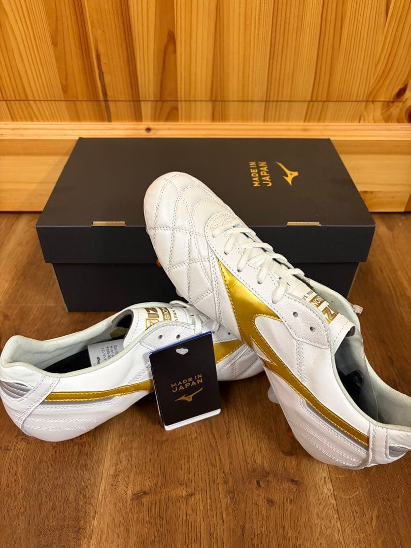 Mizuno Morelia II ホワイト/ゴールド
