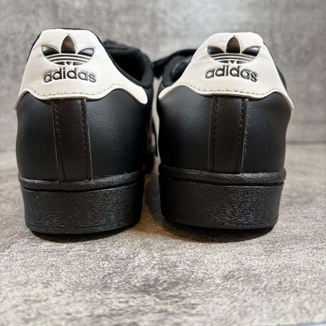 adidas アディダス　スーパースター　ブラック　黒　ゴールド　24.5cm