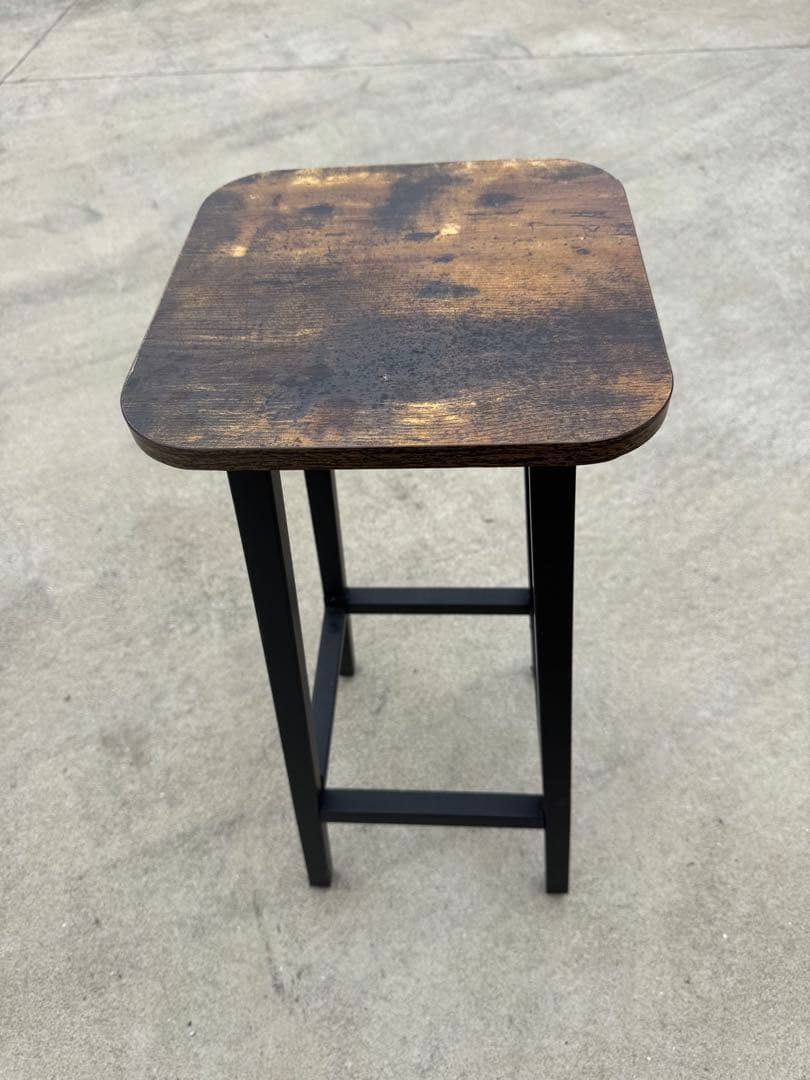 ダークブラウン木製スツール　8脚セット