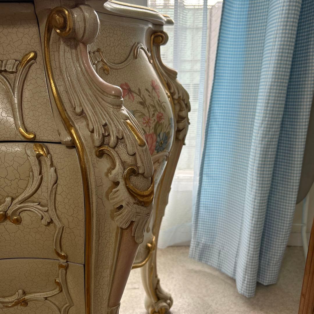 イタリア家具　　アンティーク家具　ロココ調　姫家具