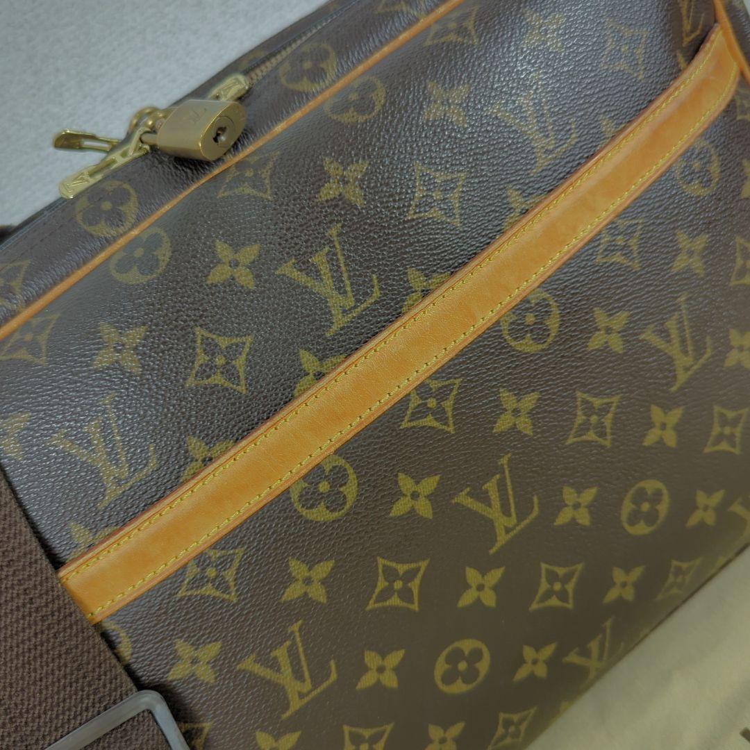 LOUISVUITTON ルイヴィトン リポーター GM ショルダー バッグ