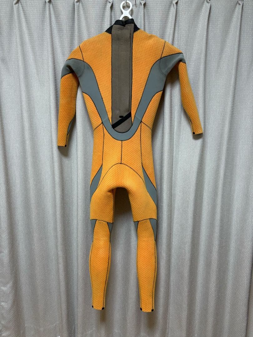 Tranche(トランシェ) 3mm セミドライ メンズ ML相当オーダー品