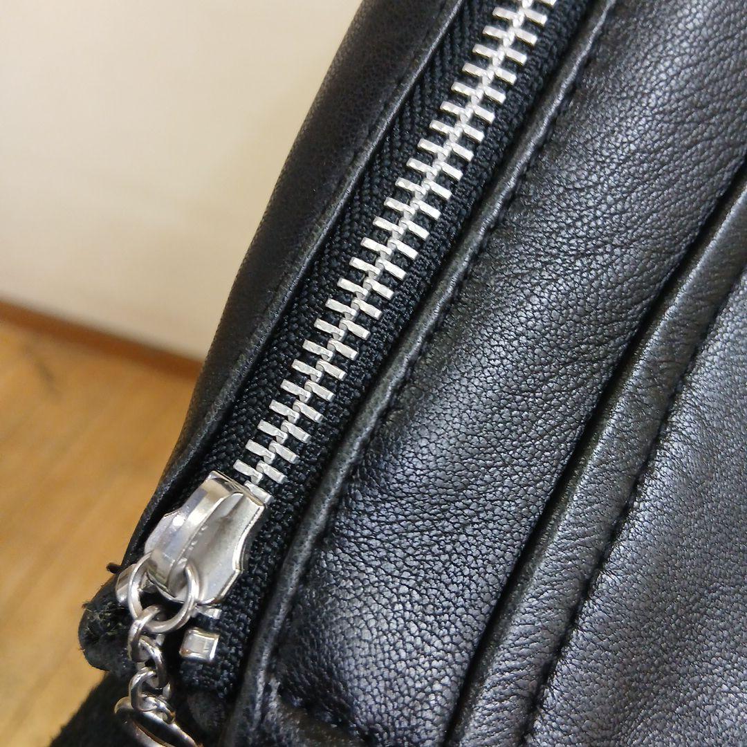 レトログレード襟つきシングルライダースシープスキン