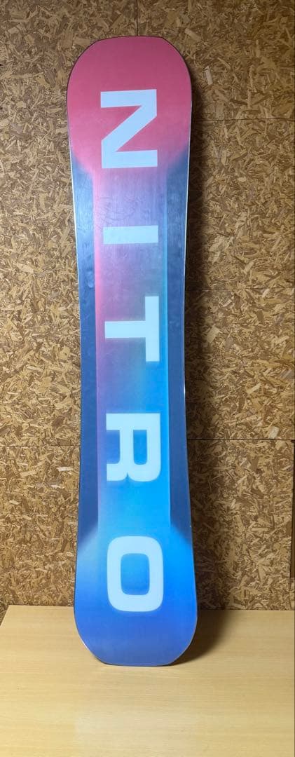年末までのお値下げ　メンズ スノーボード 板 152cm NITRO TEAM