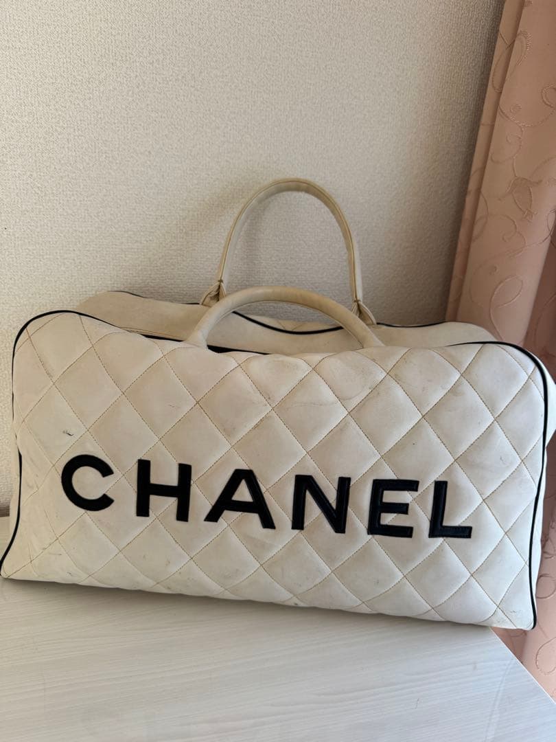 CHANEL ボストンバッグ ホワイト キルティング