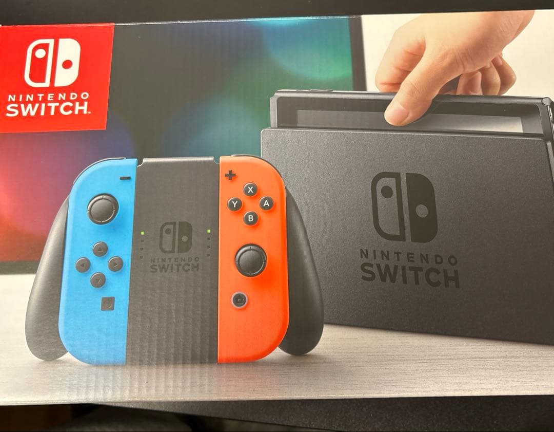 Nintendo Switch ネオンブルー、レッド