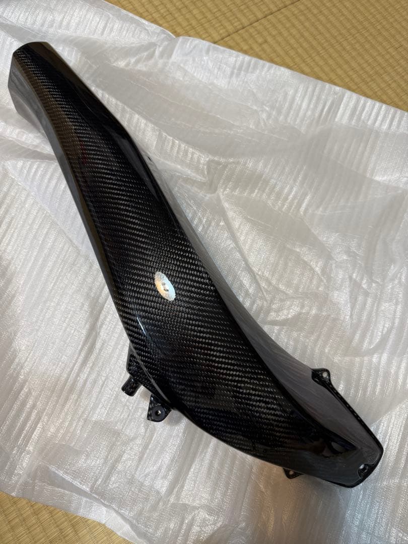 スピードラ　SSK ドライカーボンラムエアダクトカバー　H2 SX用