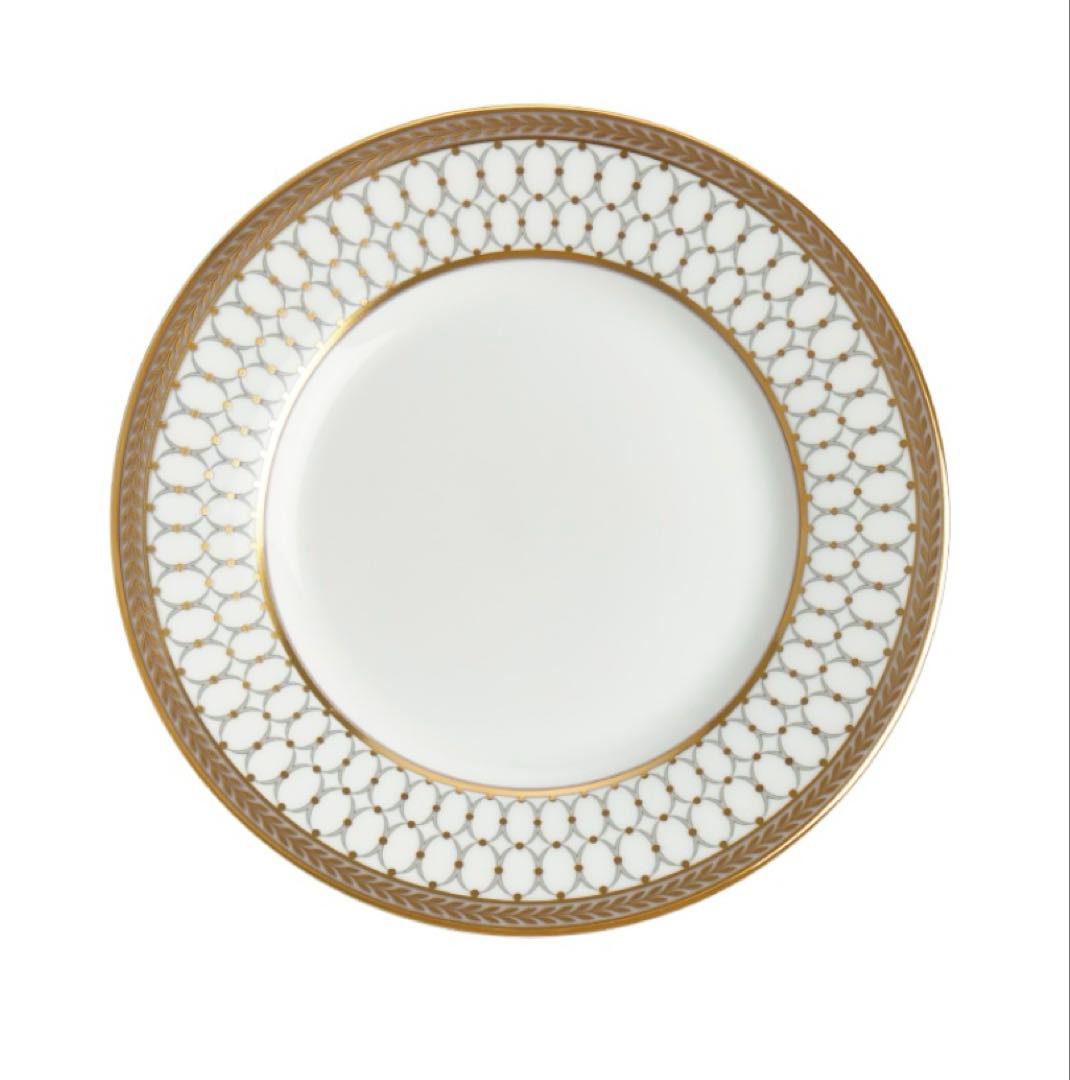 ルネッサンスグレイ ティーカップ&ソーサー と15cmプレート