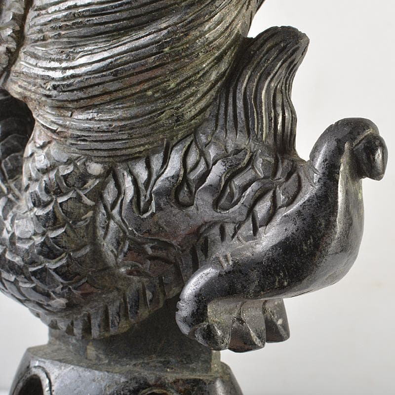 玉石彫刻　龍神　具利伽羅大龍　不動明王　約2kg　唐木台付　V　R7519