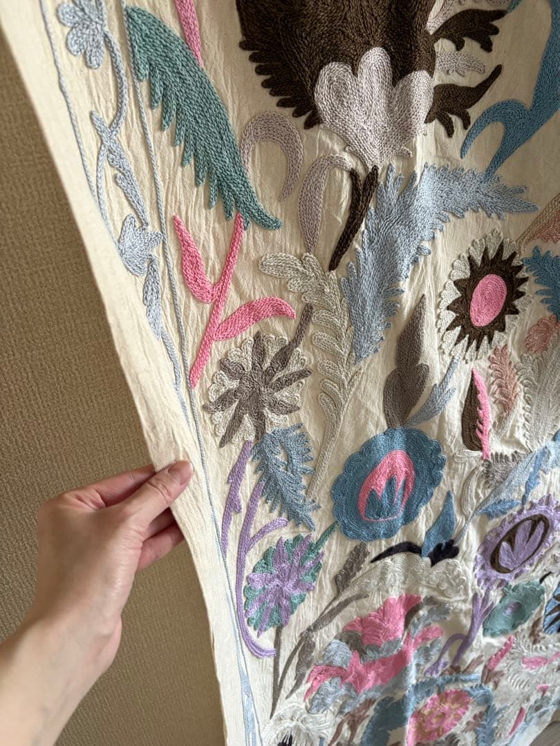 「新品未使用」　スザニ刺繍　スザニ　インドスザニ　手刺繍　インド　一点もの