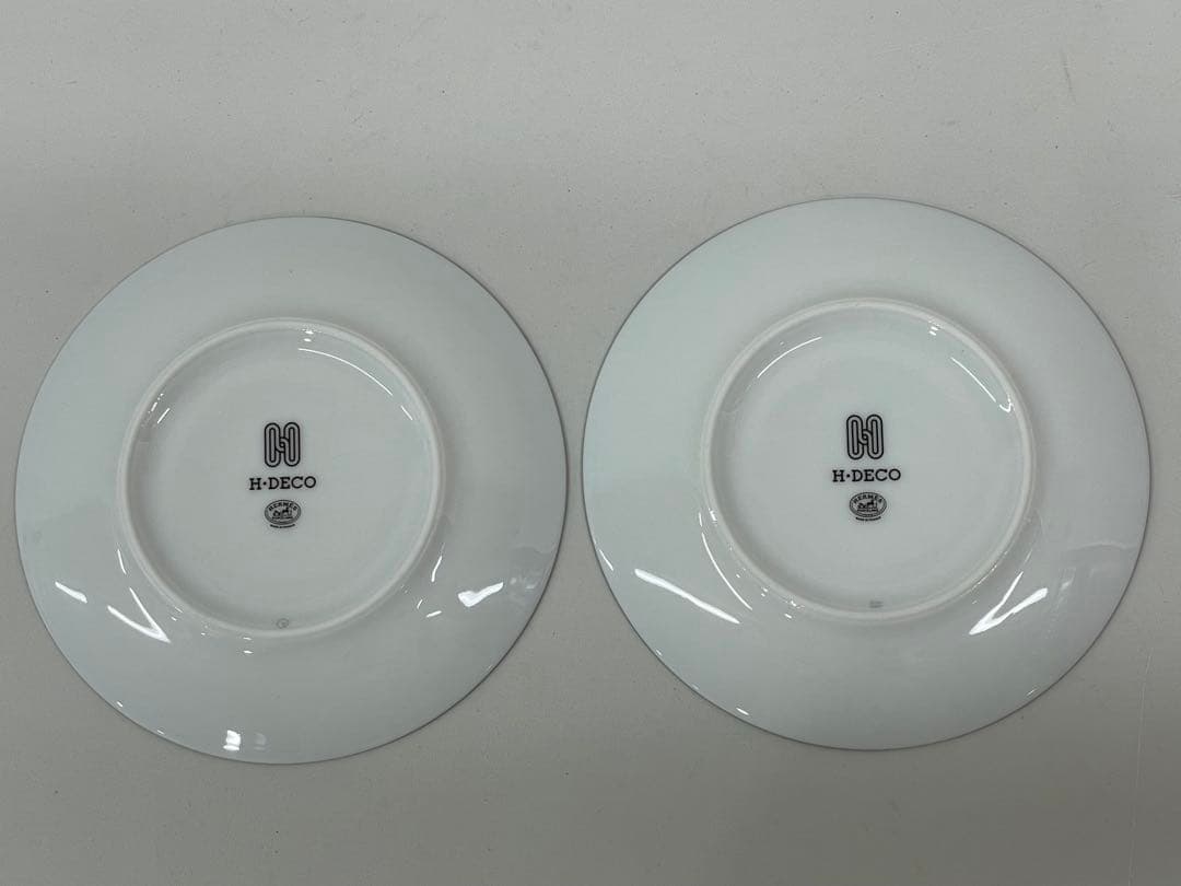 【新品未使用】　エルメス アッシュデコ 丸型プレート 14cm ブラックペア