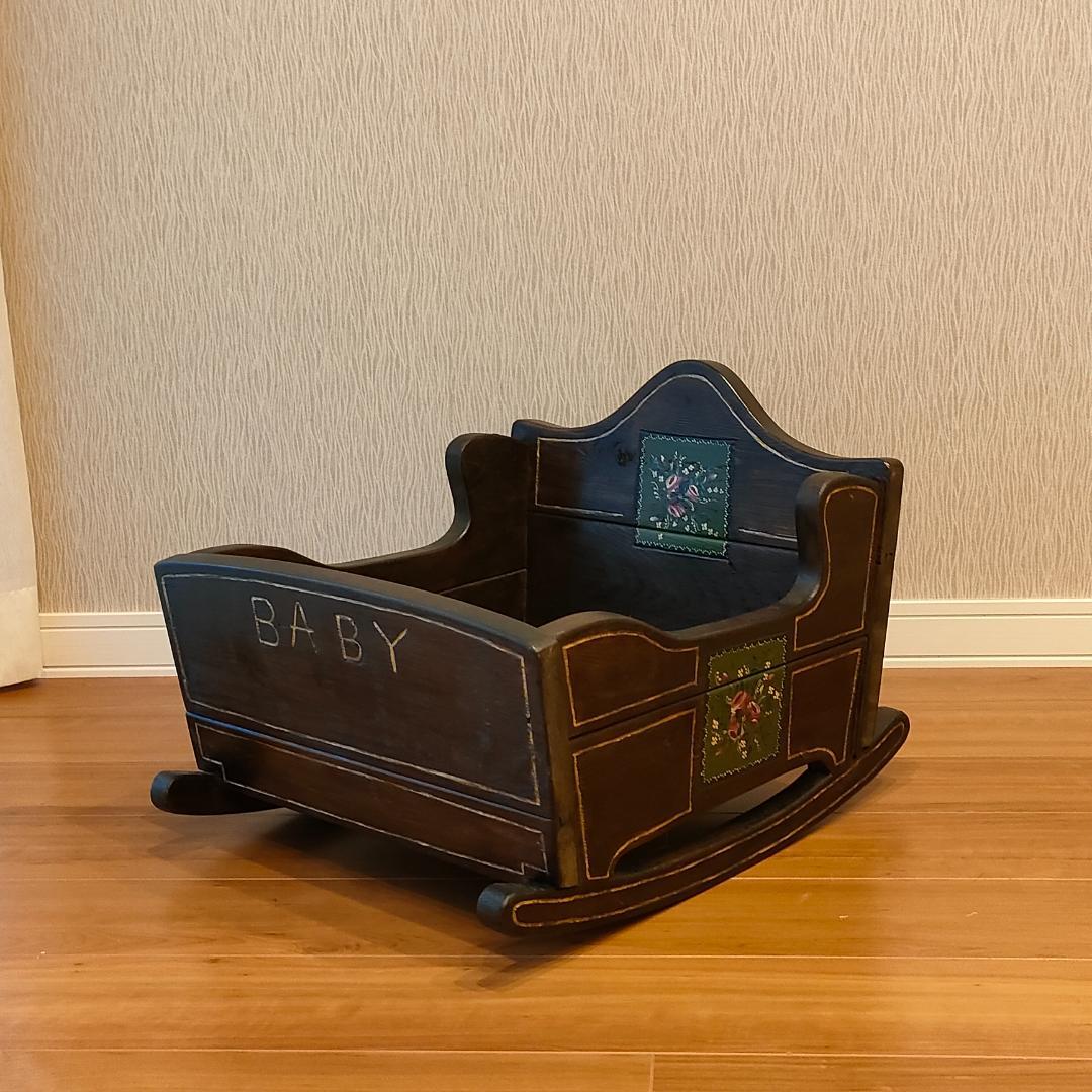 アンティーク　ロッキング　花台　ドールベッド　木製
