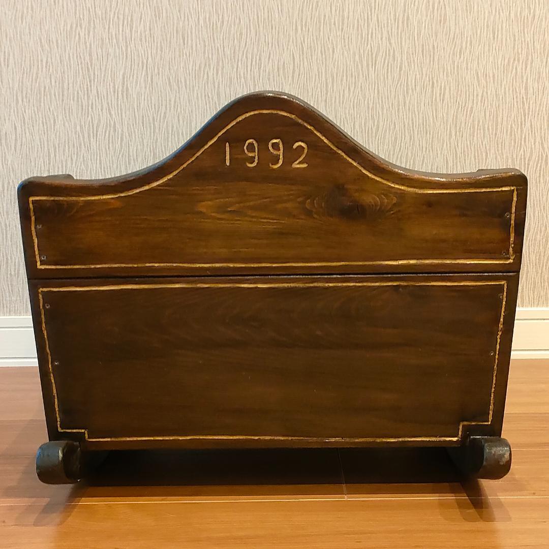 アンティーク　ロッキング　花台　ドールベッド　木製