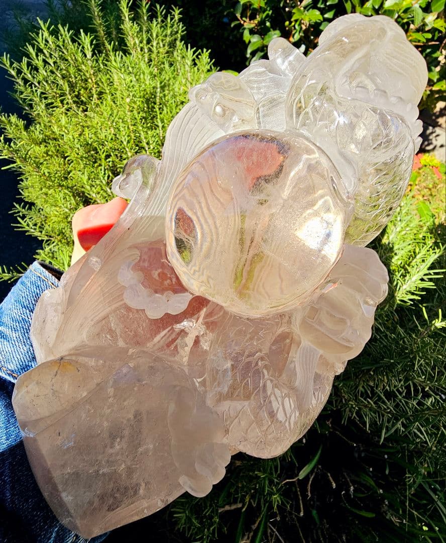 超巨大‼️虹入り✡️マニカラン産 龍神水晶とゴールドルチル丸玉の2点セット