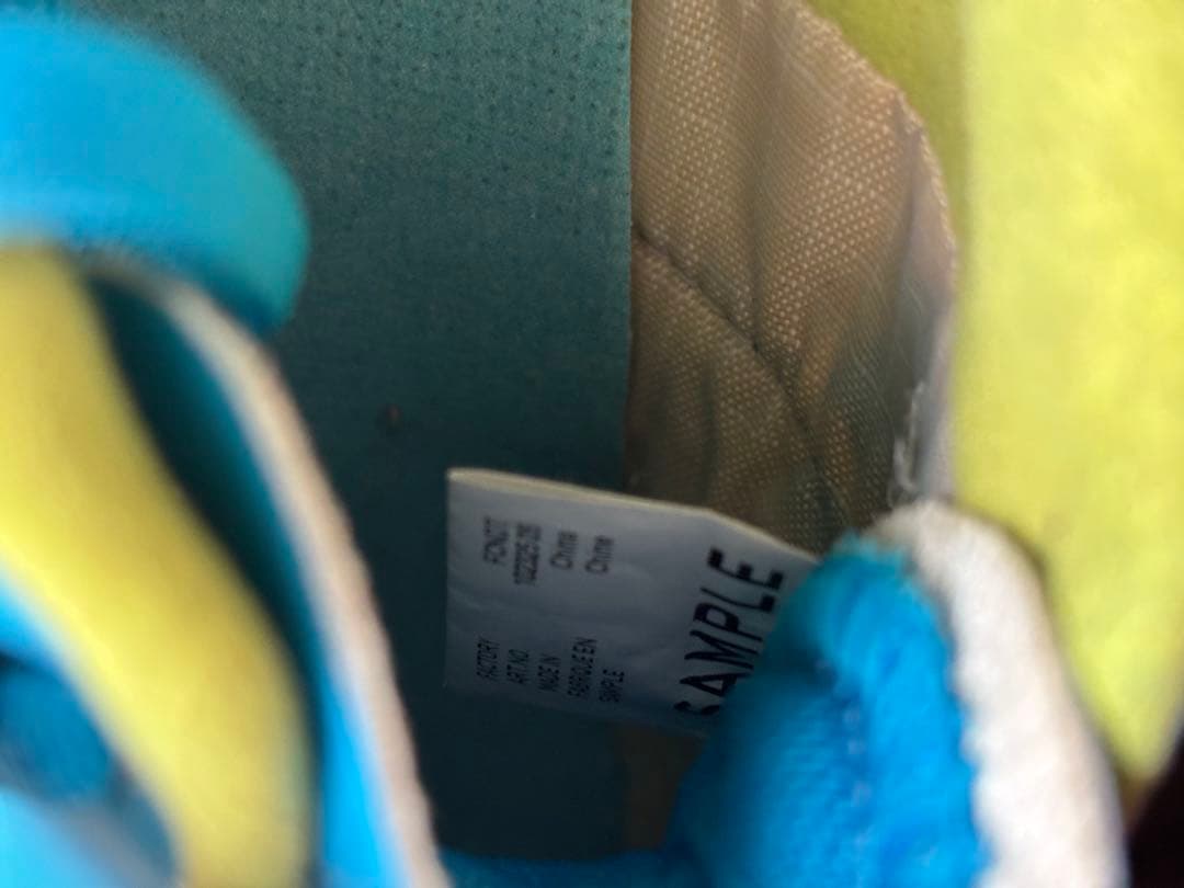 酒井宏樹選手　実使用サイン入りスパイク