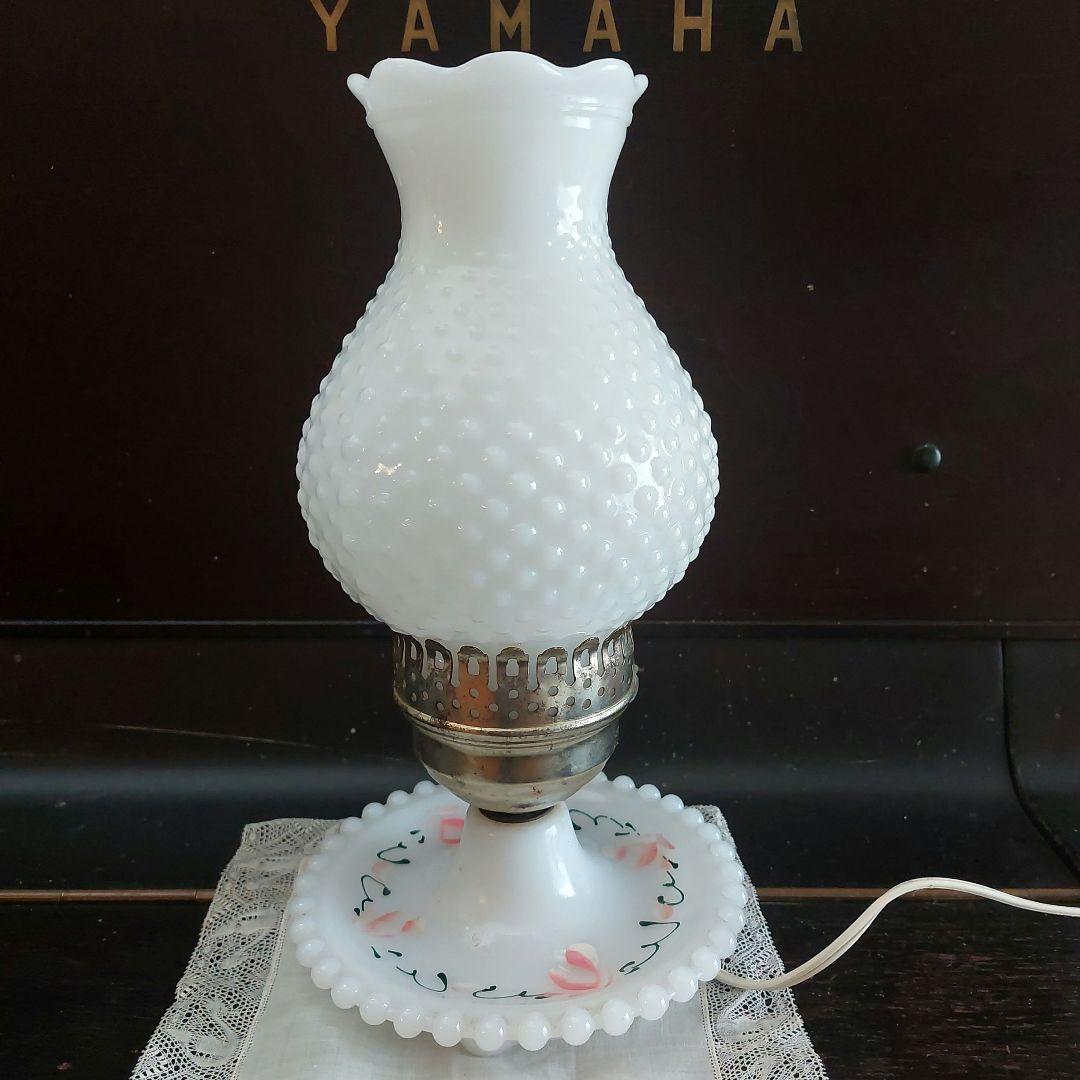 ヴィンテージ ミルクガラス ホブネイル ランプ アンティーク