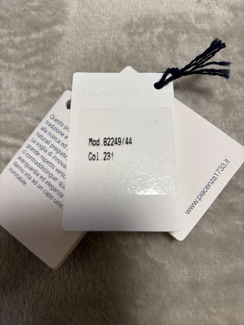 【着用1回】ピアチェンツァ シルクカシミヤ 高級マフラー 定価2.5万